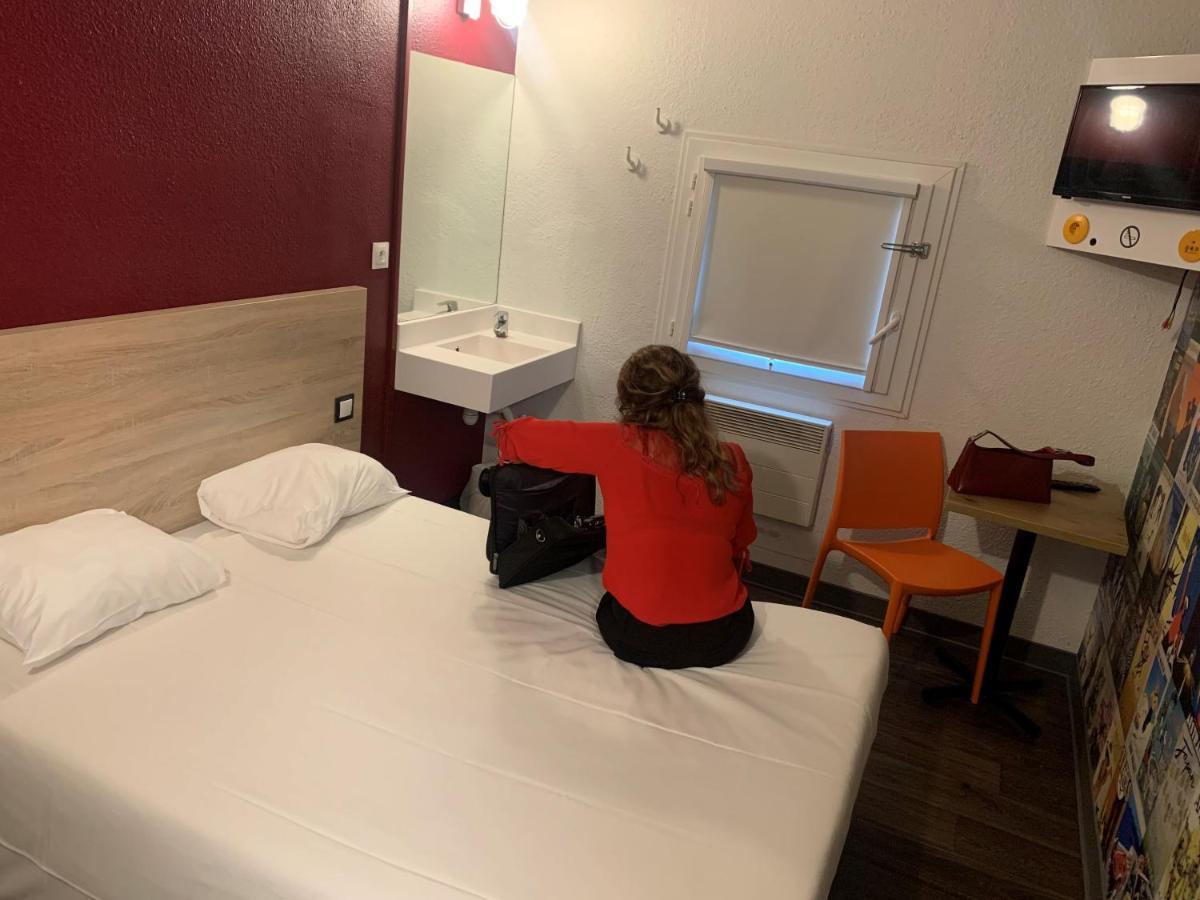 Hotelf1 Saint Witz A1 Hotel Bagian luar foto