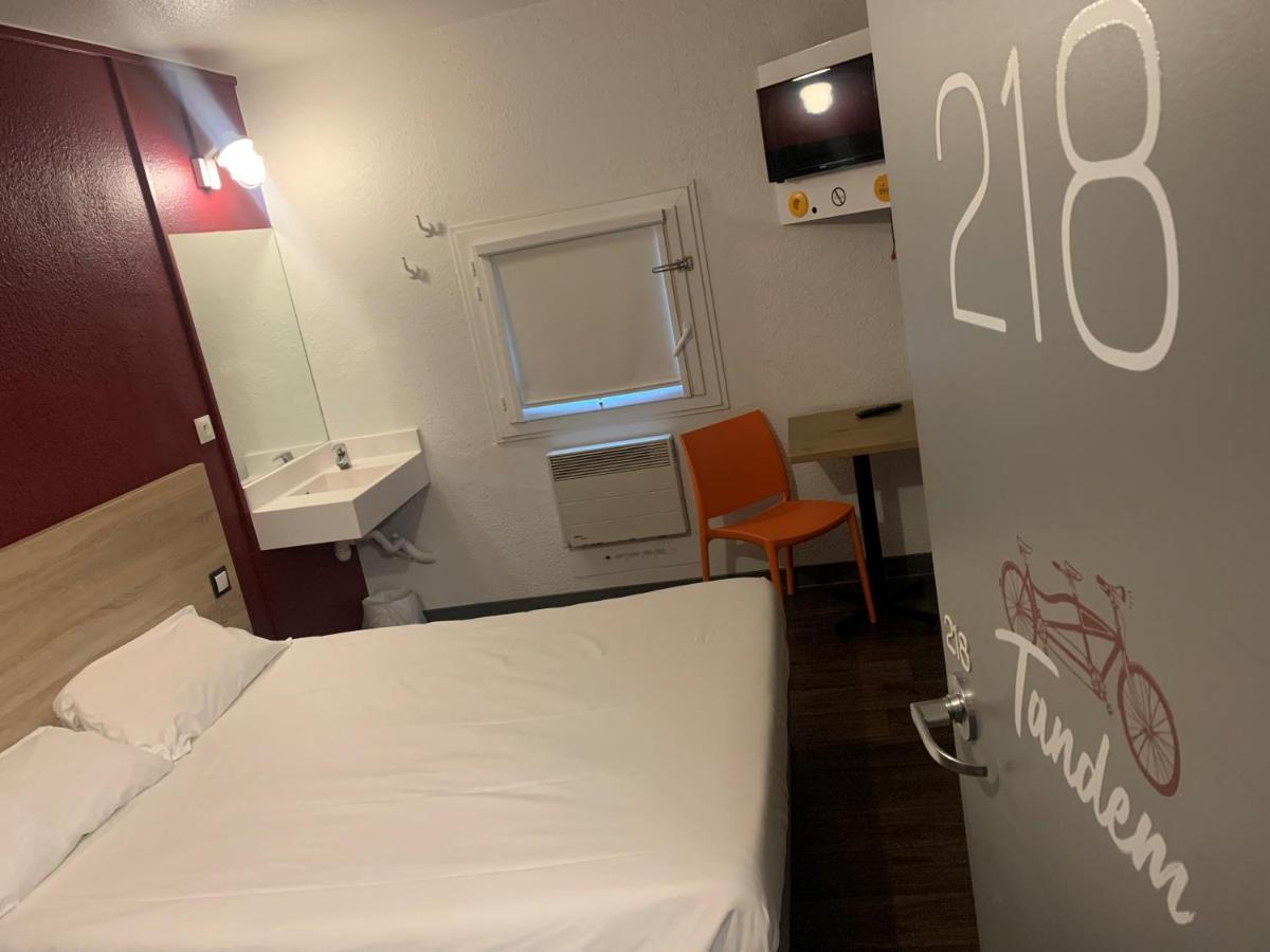 Hotelf1 Saint Witz A1 Hotel Bagian luar foto