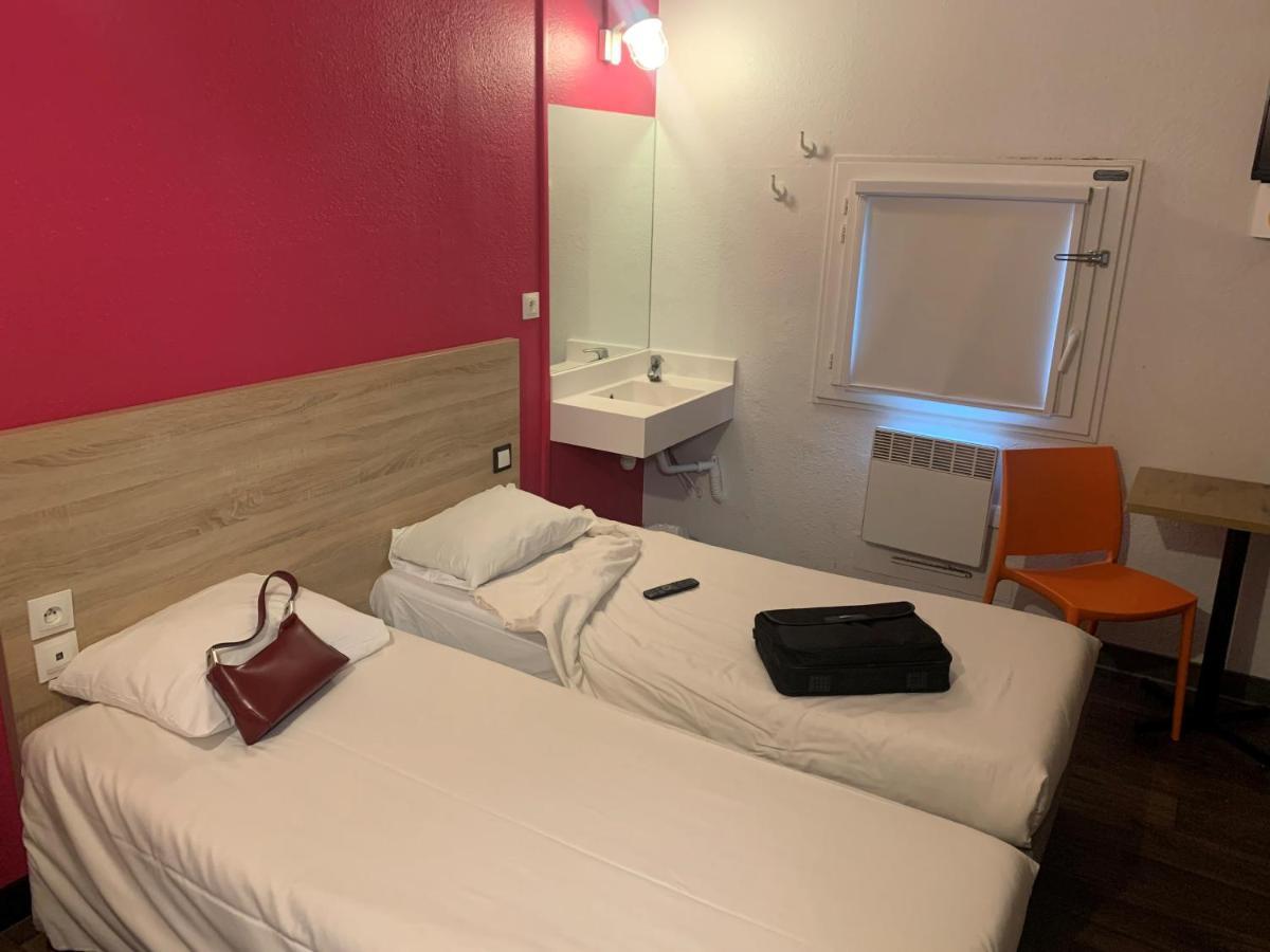 Hotelf1 Saint Witz A1 Hotel Bagian luar foto