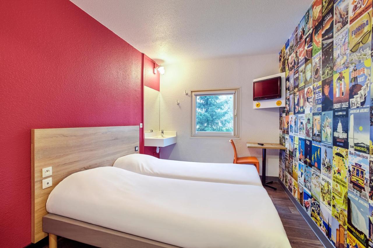 Hotelf1 Saint Witz A1 Hotel Bagian luar foto