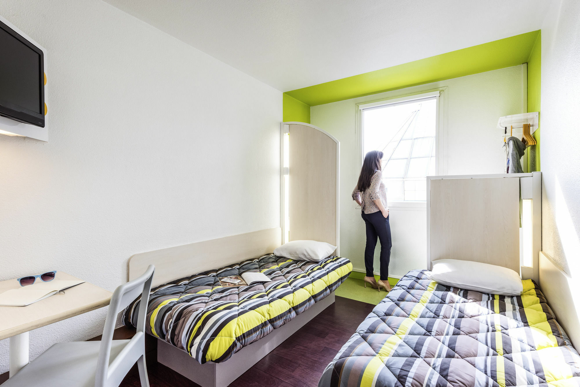 Hotelf1 Saint Witz A1 Hotel Bagian luar foto
